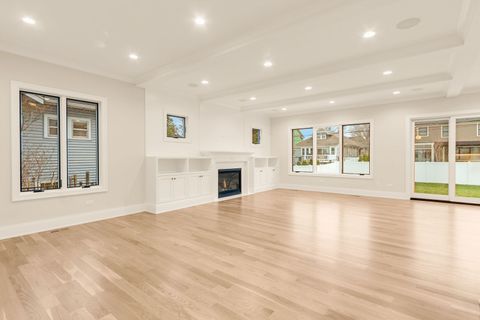Tiny photo for 845 S Colfax Avenue, Elmhurst, IL 60126 (MLS # 12635551)