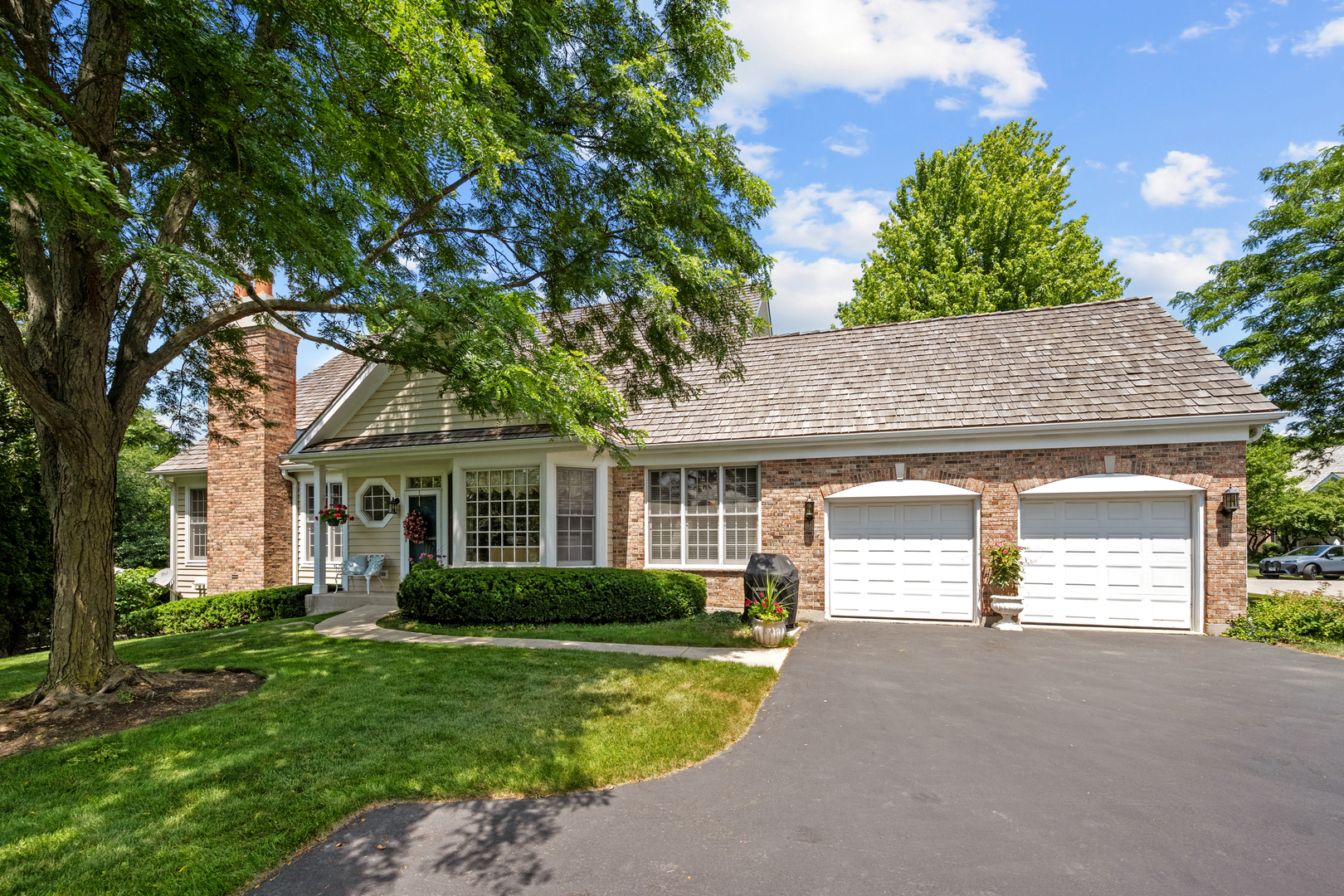 572 Stockbridge Court