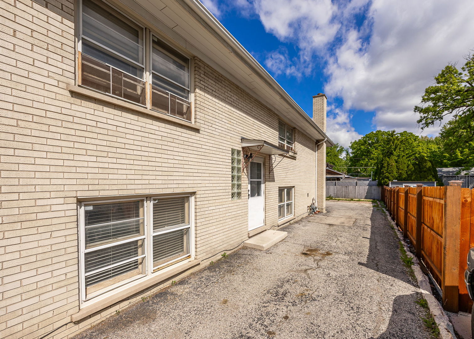 7730 Ogden Avenue