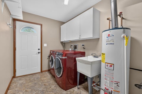 Tiny photo for 650 Wainsford Drive, Hoffman Estates, IL 60169 (MLS # 12767425)