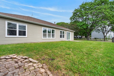 Tiny photo for 650 Wainsford Drive, Hoffman Estates, IL 60169 (MLS # 12767425)