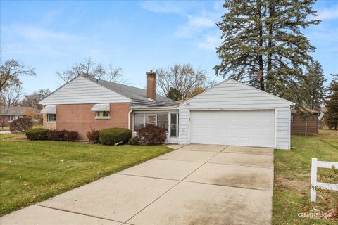 Tiny photo for 1103 Hiawatha Drive, Elgin, IL 60120 (MLS # 12522225)
