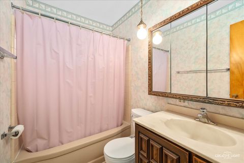 Tiny photo for 1103 Hiawatha Drive, Elgin, IL 60120 (MLS # 12522225)