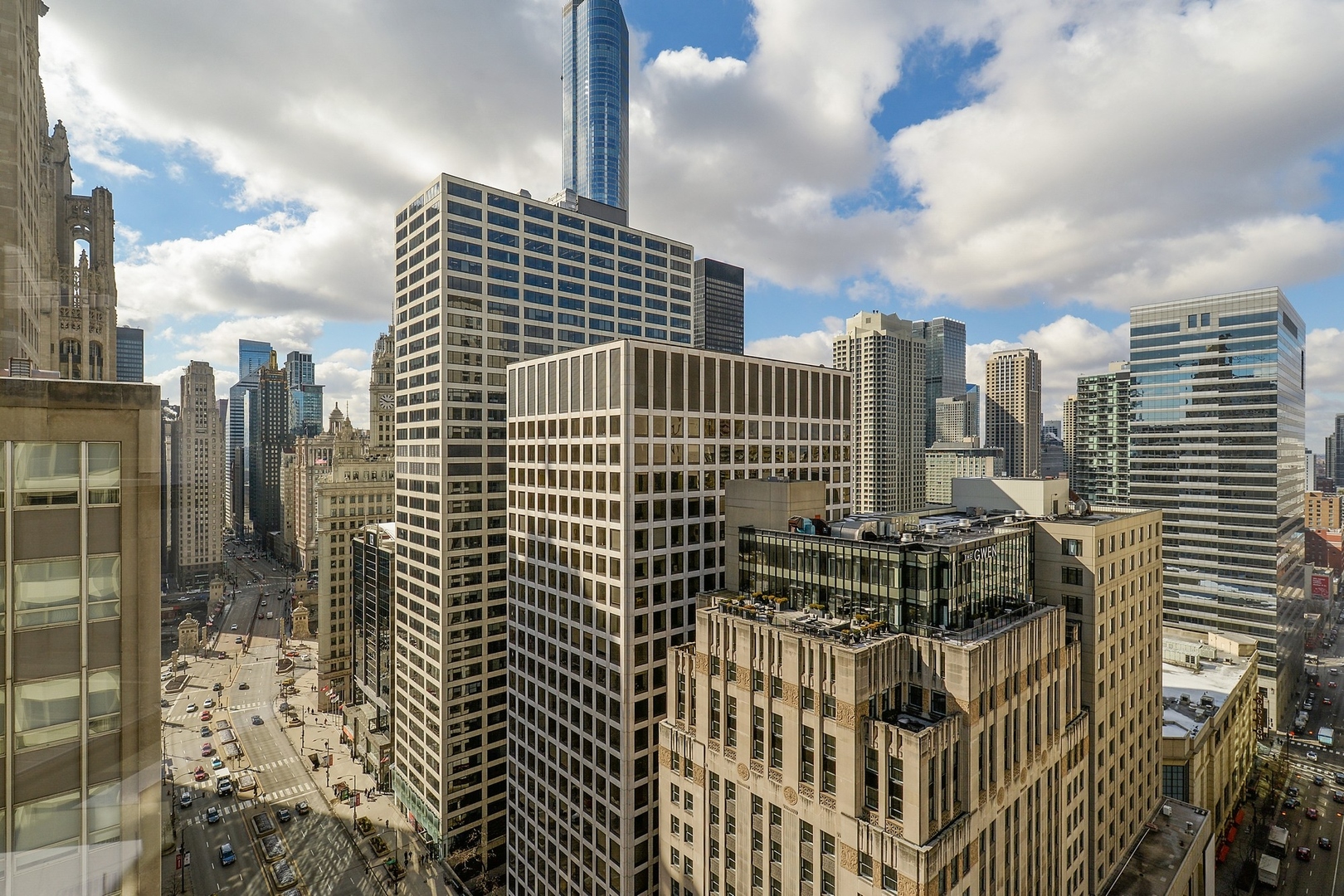 535 N Michigan Avenue 2801