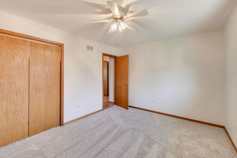 Tiny photo for 11242 S Avon Avenue, Alsip, IL 60803 (MLS # 12516072)