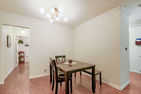 Tiny photo for 1410 W Sherwin Avenue #B, Chicago, IL 60626 (MLS # 12775313)