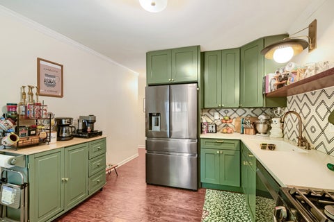 Tiny photo for 1410 W Sherwin Avenue #B, Chicago, IL 60626 (MLS # 12775313)