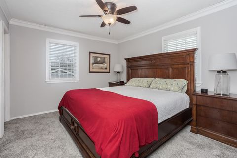 Tiny photo for 1302 E Vernon Avenue, Normal, IL 61761 (MLS # 12569745)