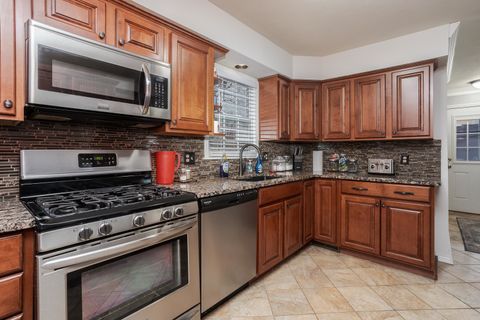 Tiny photo for 1302 E Vernon Avenue, Normal, IL 61761 (MLS # 12569745)