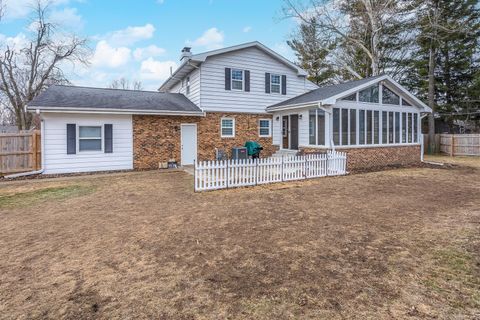 Tiny photo for 1302 E Vernon Avenue, Normal, IL 61761 (MLS # 12569745)