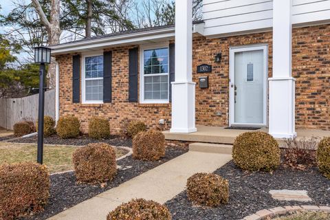 Tiny photo for 1302 E Vernon Avenue, Normal, IL 61761 (MLS # 12569745)