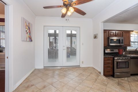 Tiny photo for 1302 E Vernon Avenue, Normal, IL 61761 (MLS # 12569745)