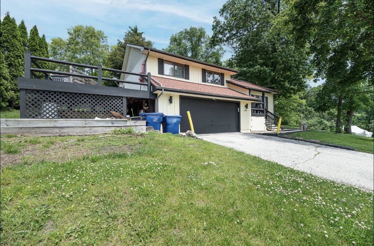25429 W Cedar Crest Lane