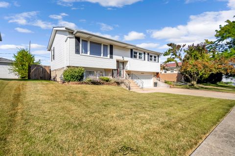 Tiny photo for 8948 Barberry Lane, Hickory Hills, IL 60457 (MLS # 12475984)