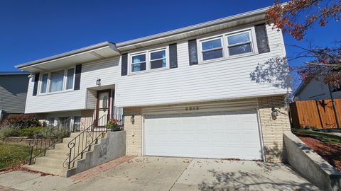 Photo of 8948 Barberry Lane, Hickory Hills, IL 60457 (MLS # 12475984)