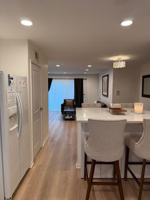 Tiny photo for 9456 Bay Colony Drive #2N, Des Plaines, IL 60016 (MLS # 12593248)