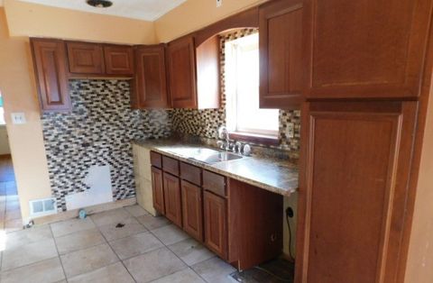 Tiny photo for 1022 Eastern Avenue, Bellwood, IL 60104 (MLS # 12524619)