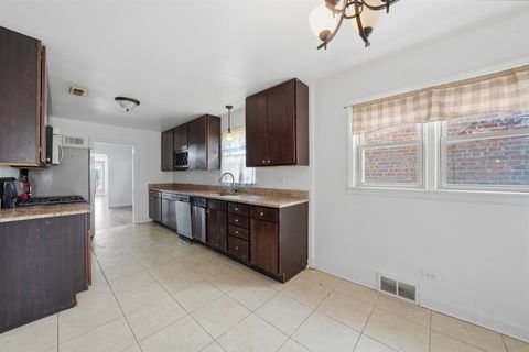 Tiny photo for 8818 S Merrill Avenue, Chicago, IL 60617 (MLS # 12562446)