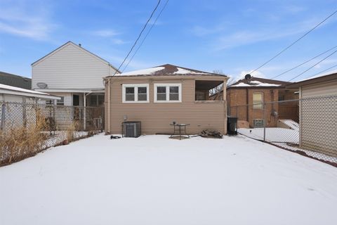 Tiny photo for 8818 S Merrill Avenue, Chicago, IL 60617 (MLS # 12562446)
