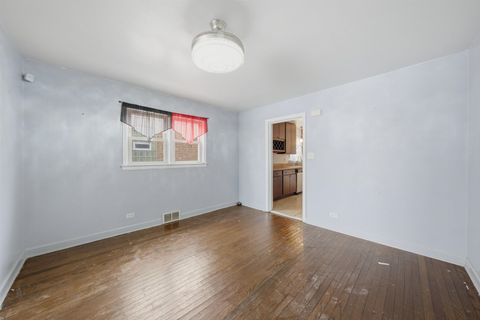 Tiny photo for 8818 S Merrill Avenue, Chicago, IL 60617 (MLS # 12562446)