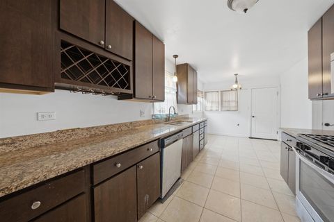 Tiny photo for 8818 S Merrill Avenue, Chicago, IL 60617 (MLS # 12562446)