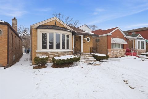 Tiny photo for 8818 S Merrill Avenue, Chicago, IL 60617 (MLS # 12562446)