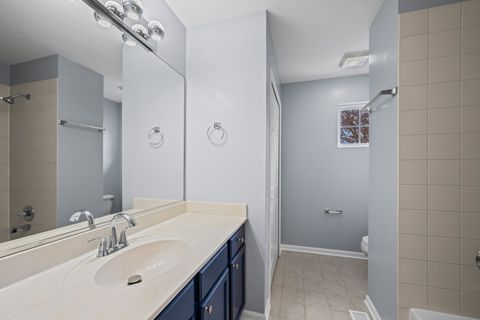 Tiny photo for 400 Diamond Back Way, Algonquin, IL 60102 (MLS # 12516809)