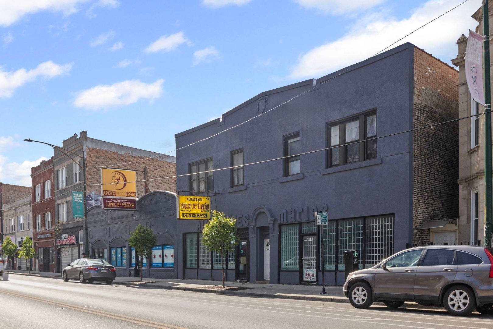 2833 W Cermak Road