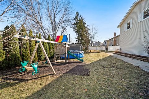 Tiny photo for 1101 S LAVERGNE Drive, Mount Prospect, IL 60056 (MLS # 12569514)