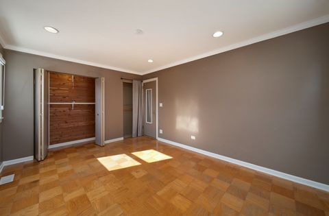 Tiny photo for 1101 S LAVERGNE Drive, Mount Prospect, IL 60056 (MLS # 12569514)