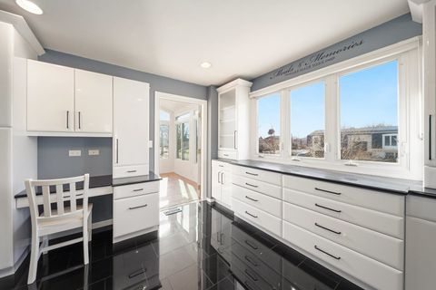 Tiny photo for 1101 S LAVERGNE Drive, Mount Prospect, IL 60056 (MLS # 12569514)