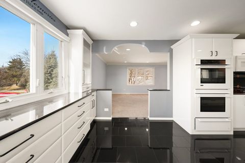 Tiny photo for 1101 S LAVERGNE Drive, Mount Prospect, IL 60056 (MLS # 12569514)