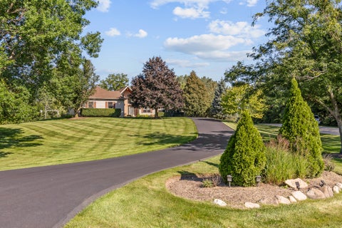 Tiny photo for 16002 Lerita Court, Huntley, IL 60142 (MLS # 12744727)