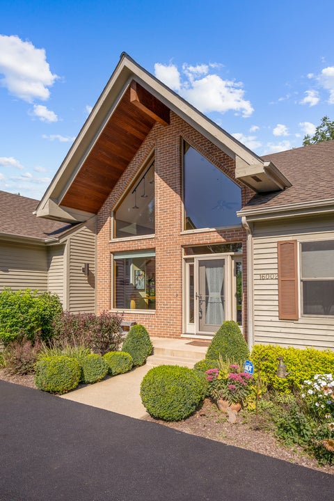Tiny photo for 16002 Lerita Court, Huntley, IL 60142 (MLS # 12744727)