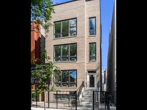 867 N Marshfield Avenue 3 Chicago IL 60622
