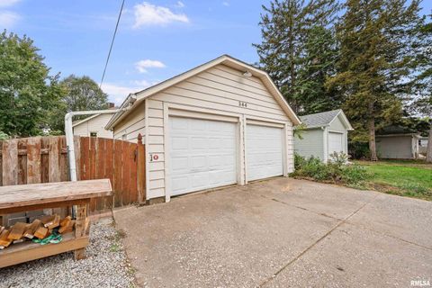 Tiny photo for 344 W GARFIELD Street, Davenport, IA 52803 (MLS # QC4268745)