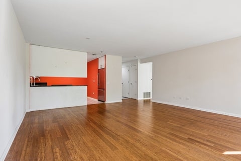 Tiny photo for 381 Kelburn Road #214, Deerfield, IL 60015 (MLS # 12727458)