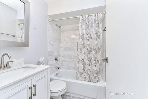 Tiny photo for 6630 S Brainard Avenue #203, Countryside, IL 60525 (MLS # 12465548)