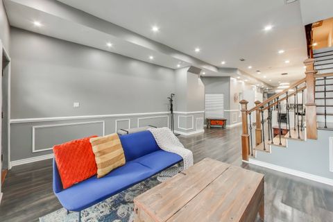 Tiny photo for 4049 S Indiana Avenue, Chicago, IL 60653 (MLS # 12524061)