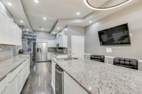 Tiny photo for 4049 S Indiana Avenue, Chicago, IL 60653 (MLS # 12524061)