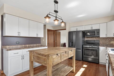 Tiny photo for 776 Provincetown Drive, Carol Stream, IL 60188 (MLS # 12588463)