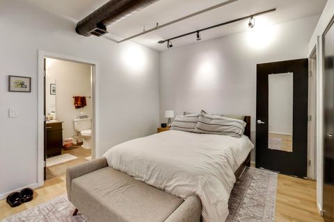 Tiny photo for 1118 W Fulton Street #201, Chicago, IL 60607 (MLS # 12541537)