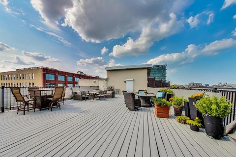 Tiny photo for 1118 W Fulton Street #201, Chicago, IL 60607 (MLS # 12541537)