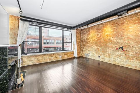 Tiny photo for 1118 W Fulton Street #201, Chicago, IL 60607 (MLS # 12541537)