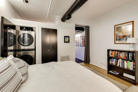 Tiny photo for 1118 W Fulton Street #201, Chicago, IL 60607 (MLS # 12541537)