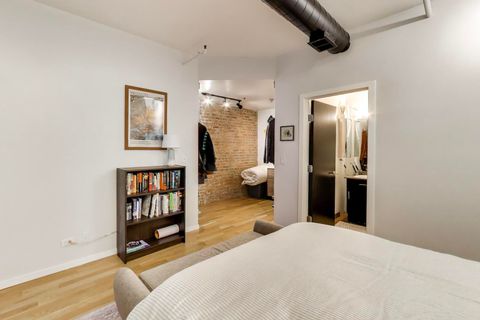 Tiny photo for 1118 W Fulton Street #201, Chicago, IL 60607 (MLS # 12541537)