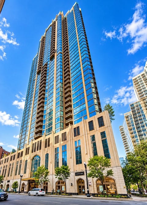 Photo of 21 E HURON Street #1802, Chicago, IL 60611 (MLS # 12777153)