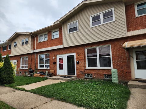 Photo of 8813 N Grand Street, Niles, IL 60714 (MLS # 12670069)