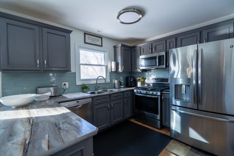 Tiny photo for 5875 Constitution Avenue, Gurnee, IL 60031 (MLS # 12554027)