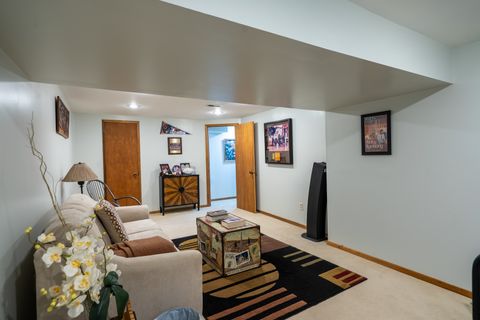 Tiny photo for 5875 Constitution Avenue, Gurnee, IL 60031 (MLS # 12554027)